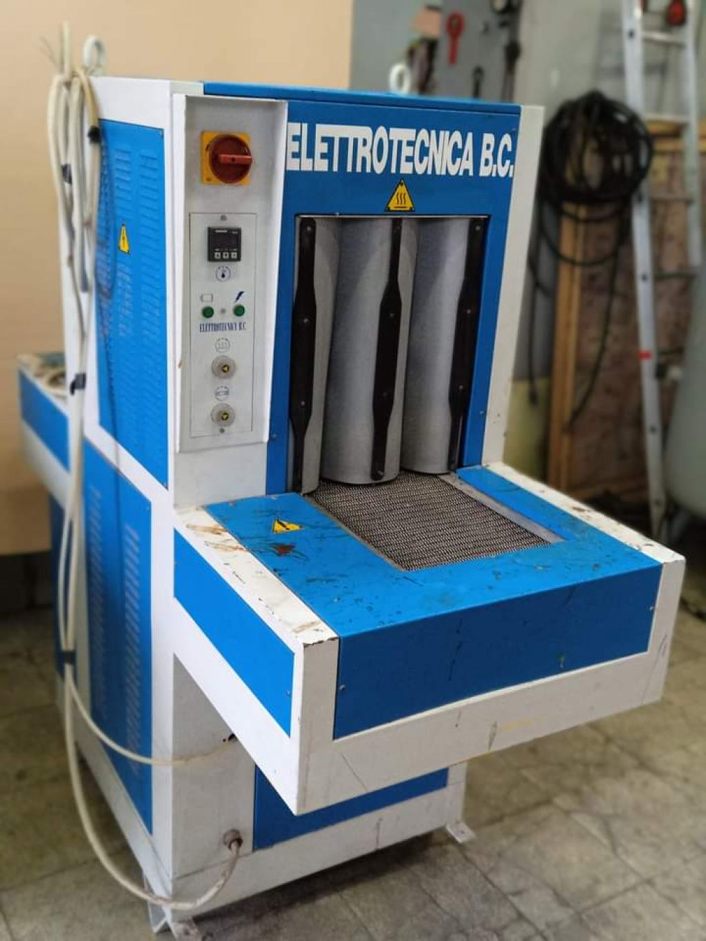 FORNO PER PICCOLE PRODUZIONI ELETTRONICA BC MOD.211