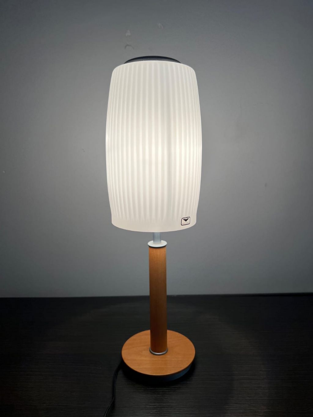 LAMPADA DA TAVOLO VINTAGE  VICTORIA