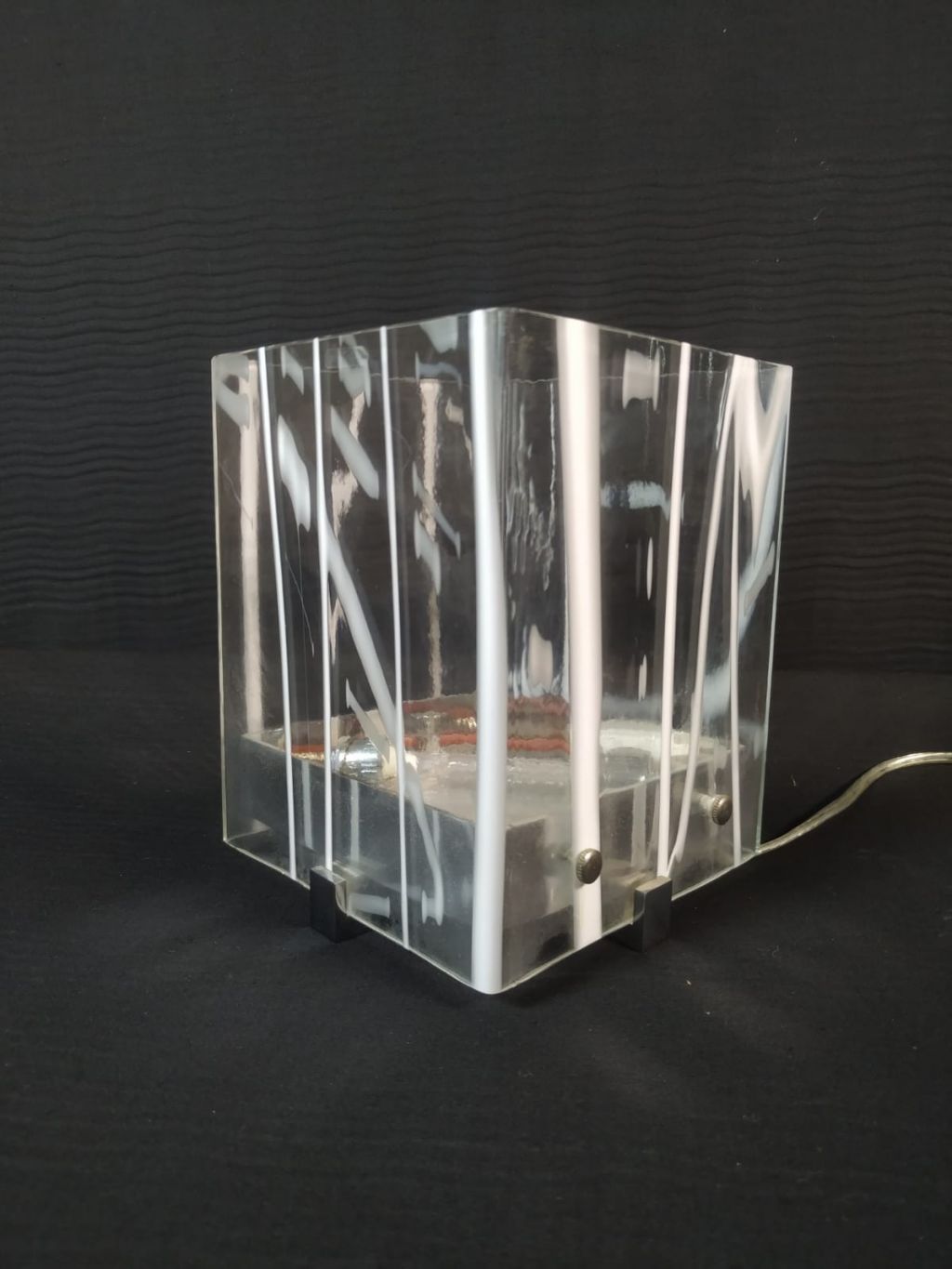 LAMPADA DA TAVOLO ALOS MOD.OPERA DADO