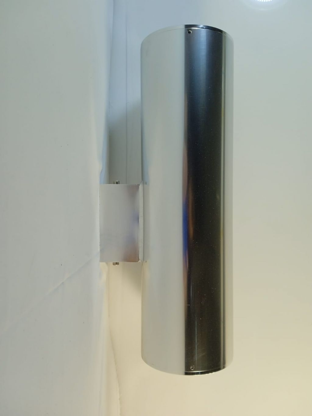 LAMPADA DA PARETE VIABIZZUNO MOD.CILINDRO PR 40