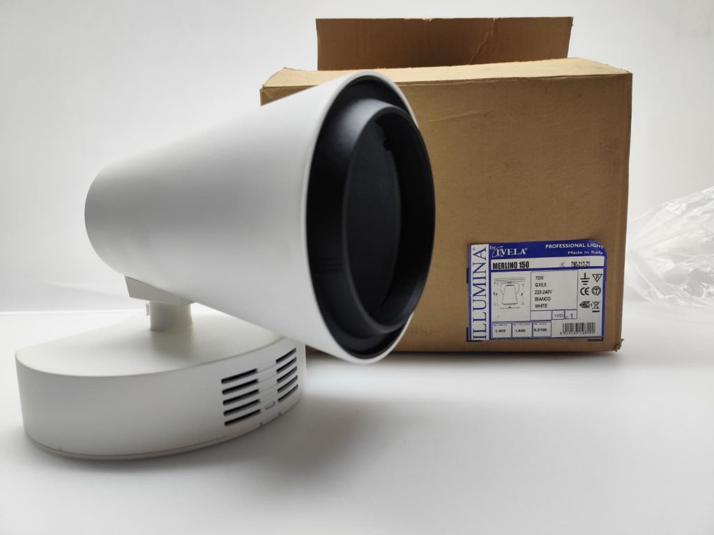 LAMPADA PER BINARIO IVELA MERLINO 150 CMH PROFESSIONAL LIGHT